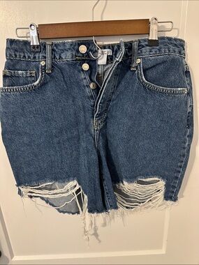 Forever 21 Distressed High-Rise Denim Shorts - Blue. Women’s 28